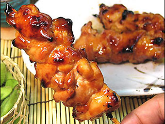 大正11年創業の老舗鶏肉専門店がお届けするこだわりの鶏肉。水郷のとりやさん