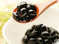 丹波の黒豆の美味しさをお伝えする為、独自の製法でお届けします。丹波ささ山いのうえ黒豆農園